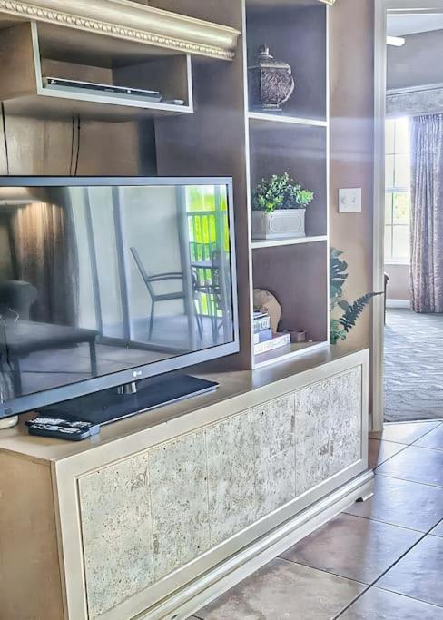 Entire Rental 3-Br Minutes From Disney X8 Hot Tub Apartment 2204 Orlando Eksteriør billede