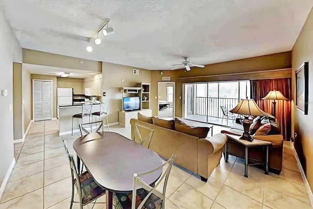 Entire Rental 3-Br Minutes From Disney X8 Hot Tub Apartment 2204 Orlando Eksteriør billede