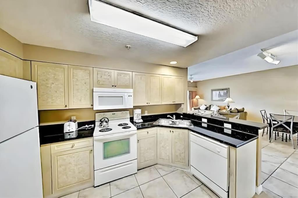 Entire Rental 3-Br Minutes From Disney X8 Hot Tub Apartment 2204 Orlando Eksteriør billede